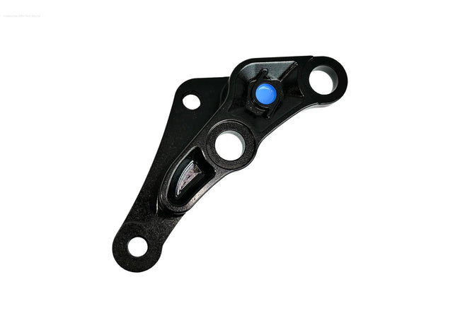 Adaptor 1O1 Factory for BREMBO Brake Calliper Black |Vespa Primavera/Sprint 50-150cc 1O1 Factory  Falan Parts