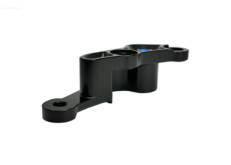 Adaptor 1O1 Factory for BREMBO Brake Calliper Black |Vespa Primavera/Sprint 50-150cc 1O1 Factory  Falan Parts