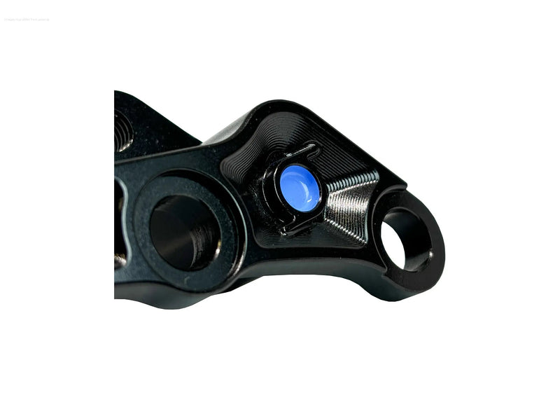 Adaptor 1O1 Factory for BREMBO Brake Calliper Black |Vespa Primavera/Sprint 50-150cc 1O1 Factory  Falan Parts