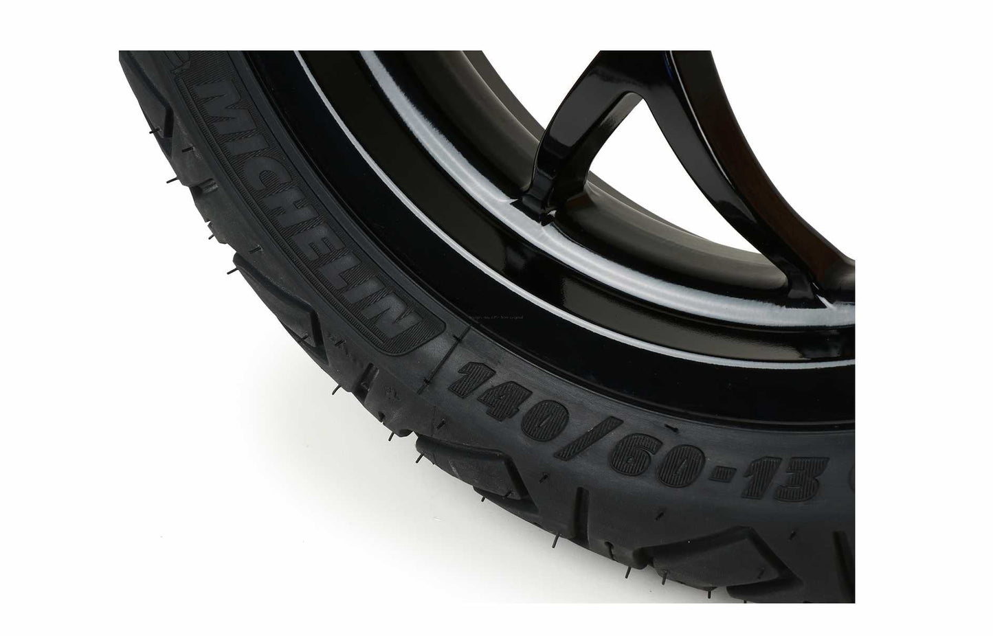 Complete Wheel Set (front+rear incl. mounting kit) BGM PRO SPORT 13-inch Gloss Black | MICHELIN City Grip 2 130+140/60-13 | Vespa GTS, GTS Super, GTV, Sei Giorni, GT 60, GT, GT L 125-300cc BGM  Falan Parts