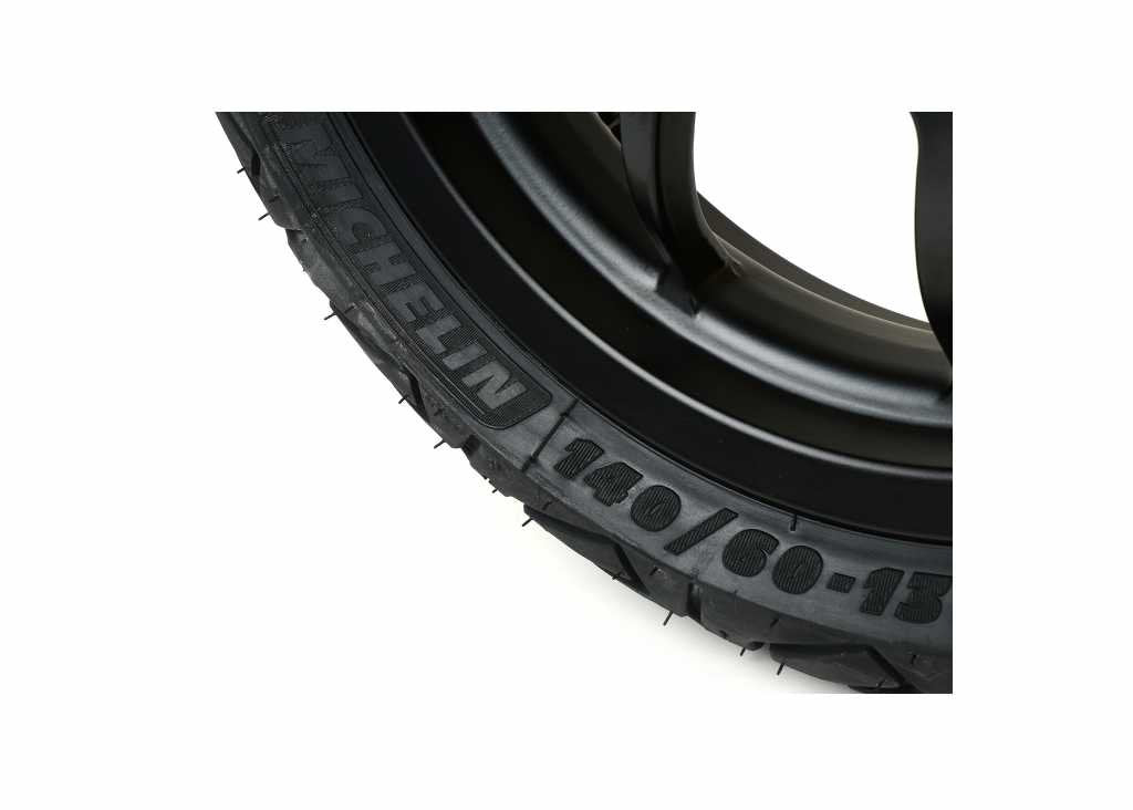 Complete Wheel Set (front+rear incl. mounting kit) BGM PRO SPORT 13-inch Matt Black | MICHELIN City Grip 2 130+140/60-13 | Vespa GTS, GTS Super, GTV, Sei Giorni, GT 60, GT, GT L 125-300cc BGM  Falan Parts